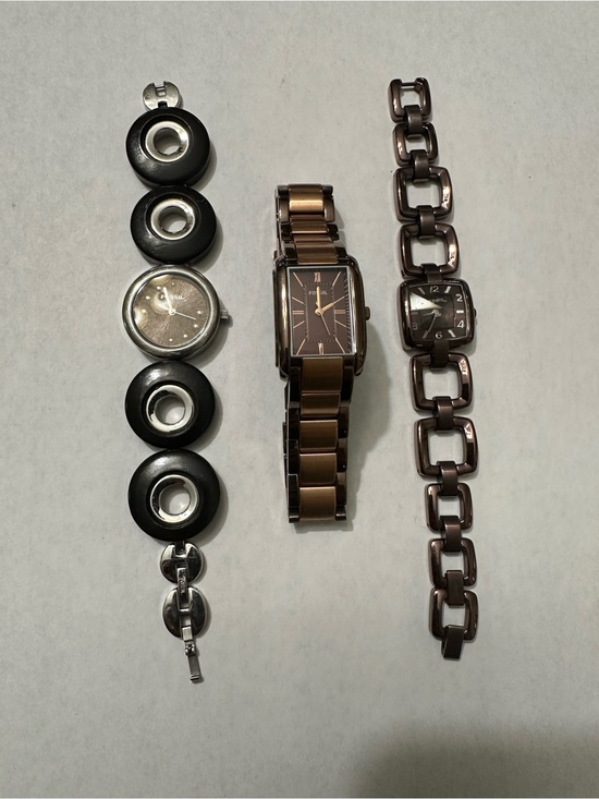 Fossil Other - Women’s Fossil watches